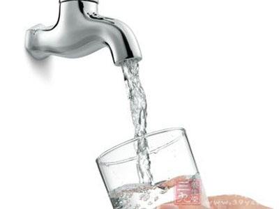 家里自來(lái)水壓力小怎么辦？有什么辦法可以解決呢？