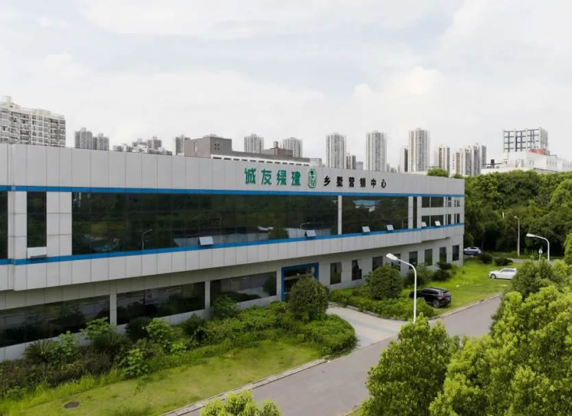 湖南誠友綠建項(xiàng)目定制了5.5KW變頻恒壓供水設(shè)備+5*5*3不銹鋼水箱一臺(tái)